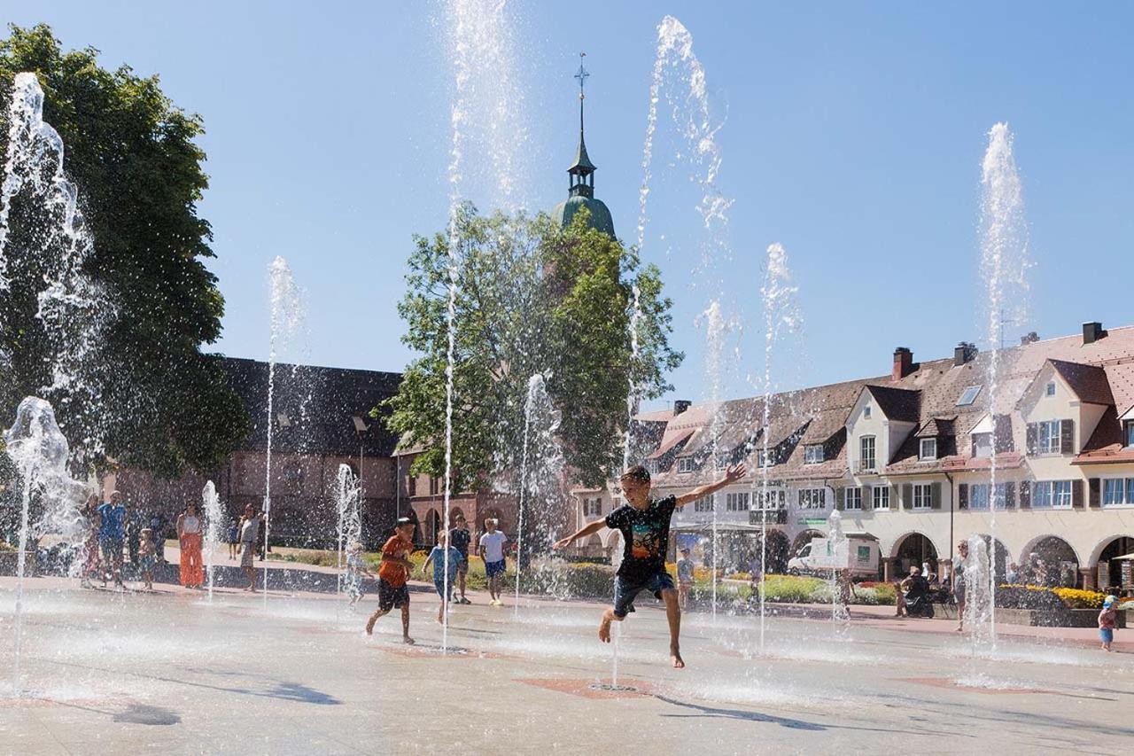 Holiday Am Marktplatz Freudenstadt Eksteriør billede